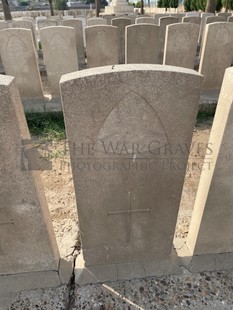 BAGHDAD (NORTH GATE) WAR CEMETERY - LYONS, B